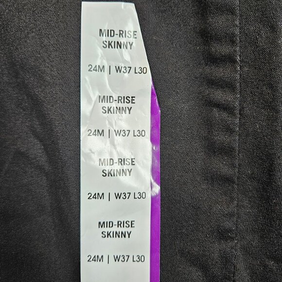 NWT Signature By Levi Strauss Mid-Rise Skinny Black Jeans 24M W37 L30 office - Picture 13 of 15